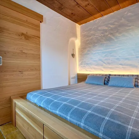 Апартаменты Haus Kitzsteinhorn 7 - By Alpen Apartments Капрун